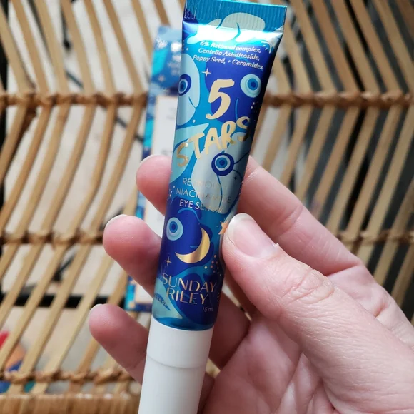 Sunday Riley 5 stars eye serum - Picture 2 of 3